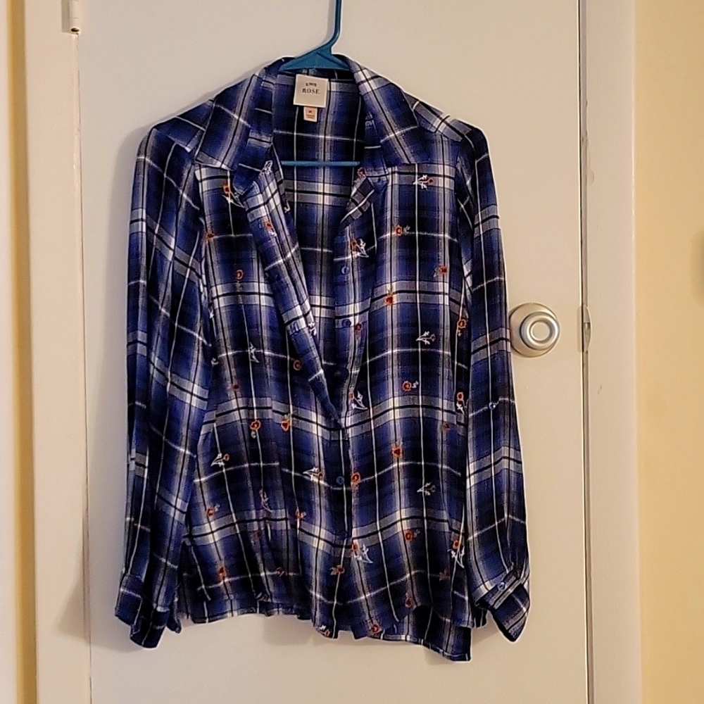 Plaid long sleeve shirt with sunflower embellishments
